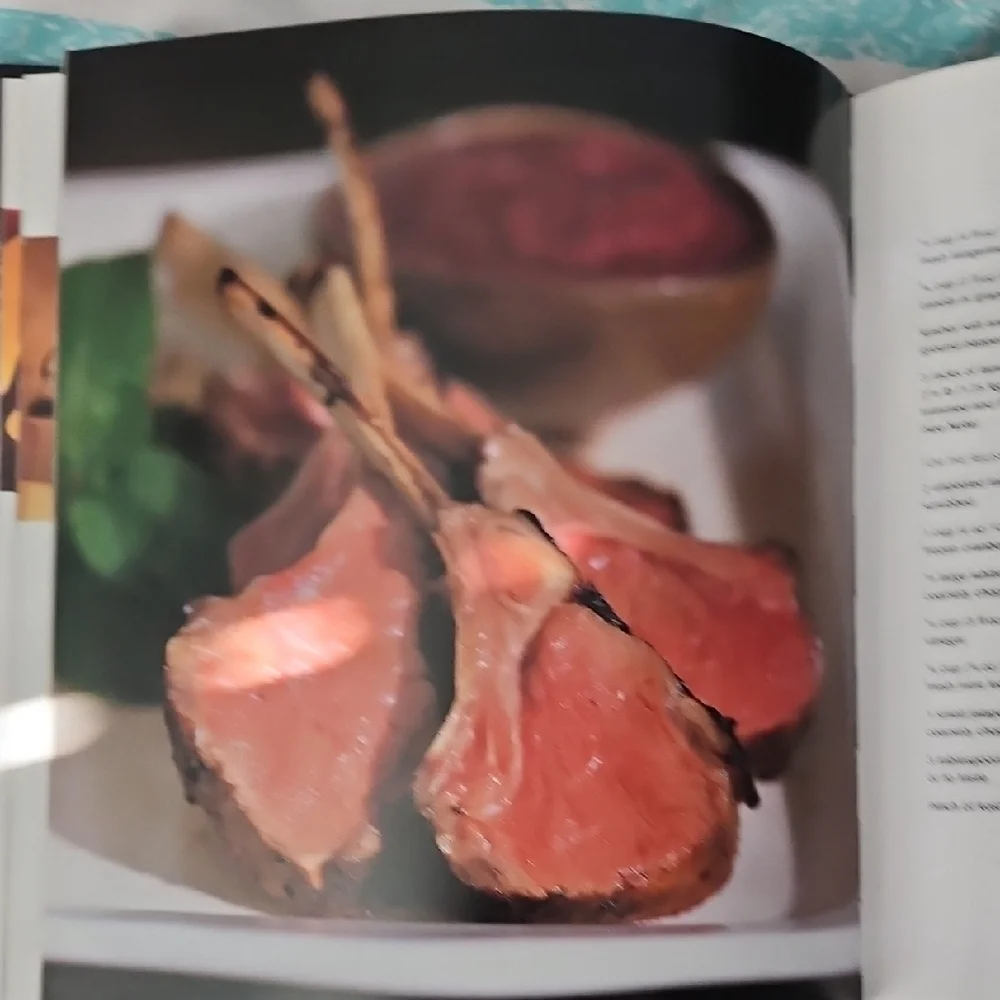 Williams Sonoma Christmas Recipes Book with Brown and Gold Cover